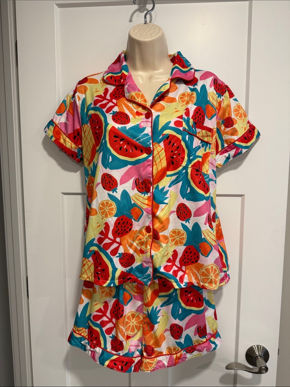 Women’s Tropical Fruit Pajama Set Small Watermelon Pineapple Button Front Shorts